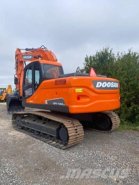 Doosan DX 180 LC Telakaivukoneet