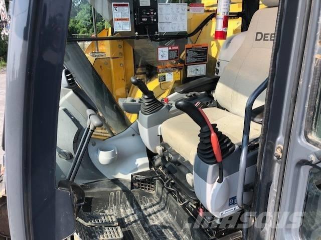 DEERE 245G LC Telakaivukoneet