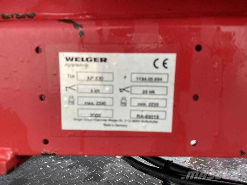 Welger AP 830 Kanttipaalaimet