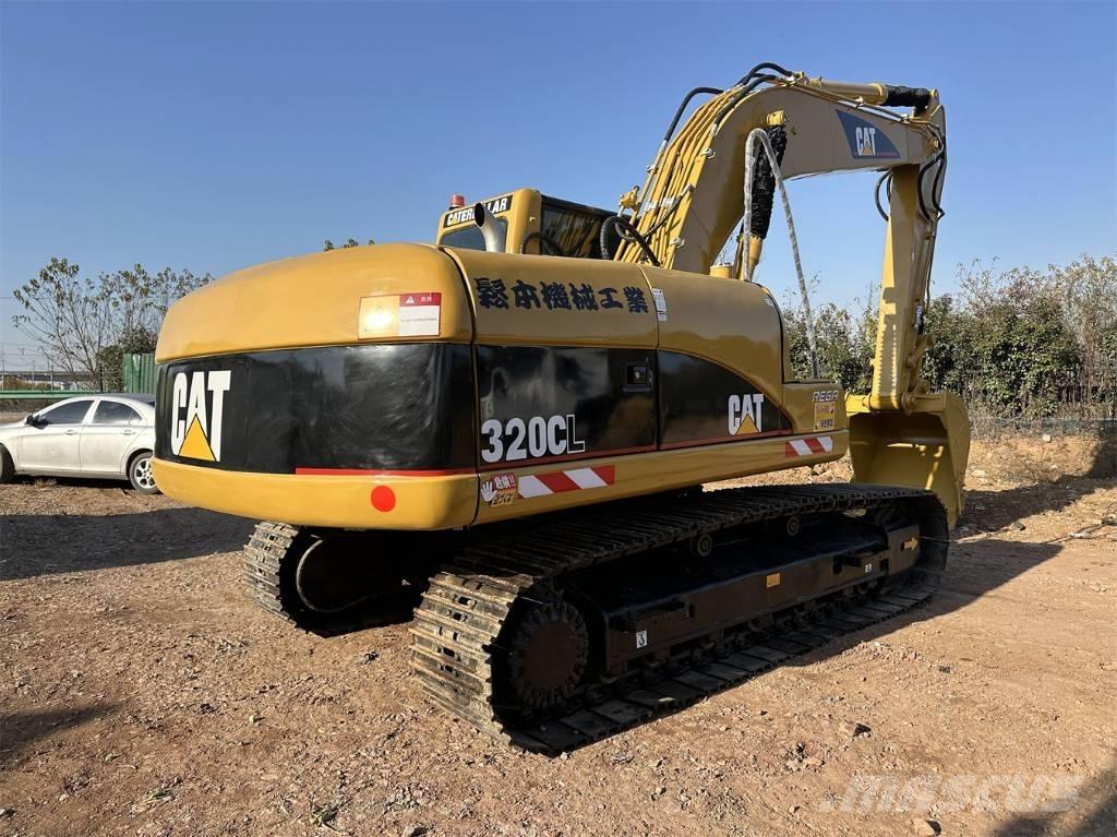 CAT 320 C Telakaivukoneet