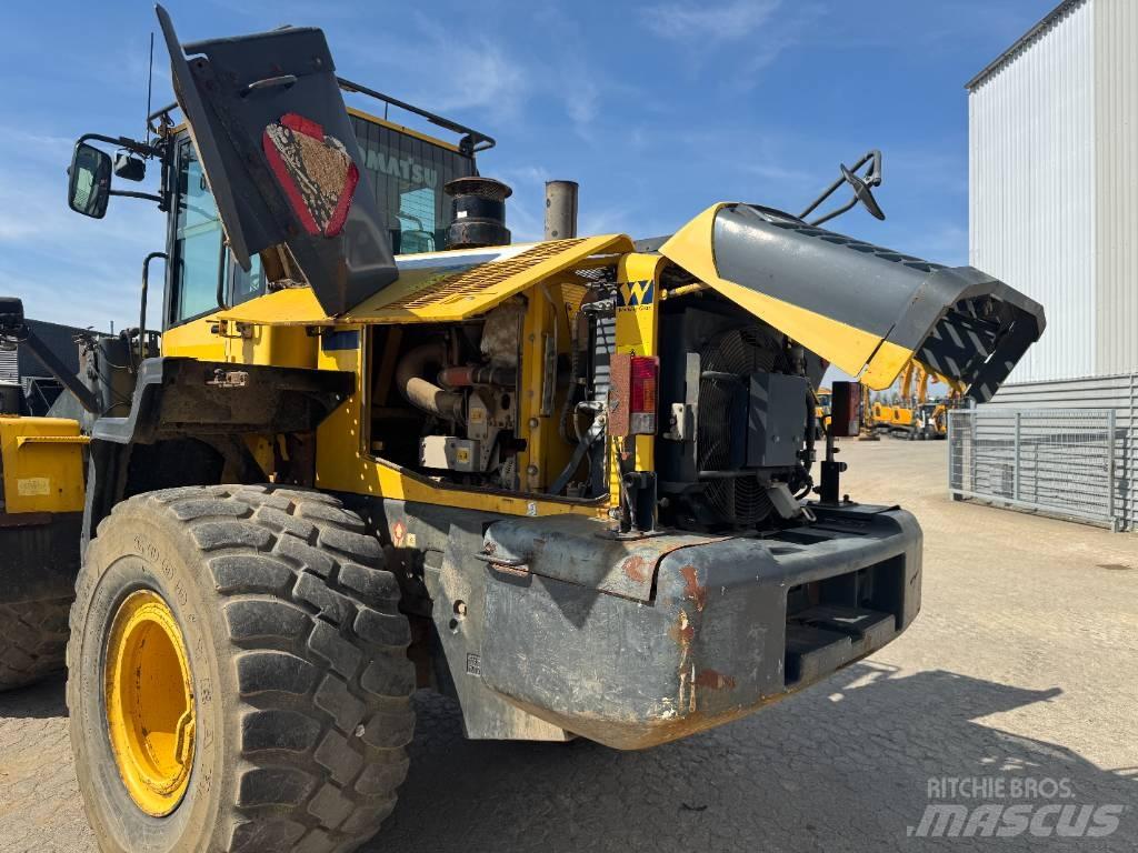 Komatsu WA320PZ-6 Pyöräkuormaajat