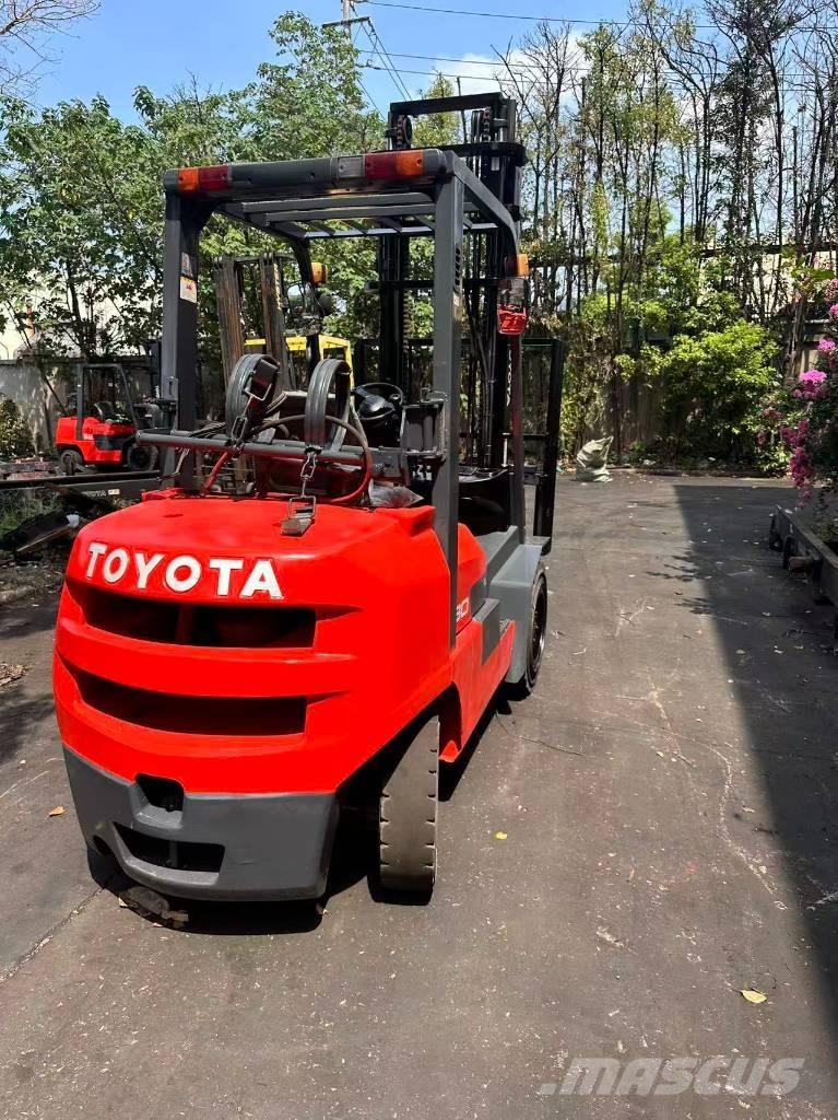 Toyota FD 30 Dieseltrukit