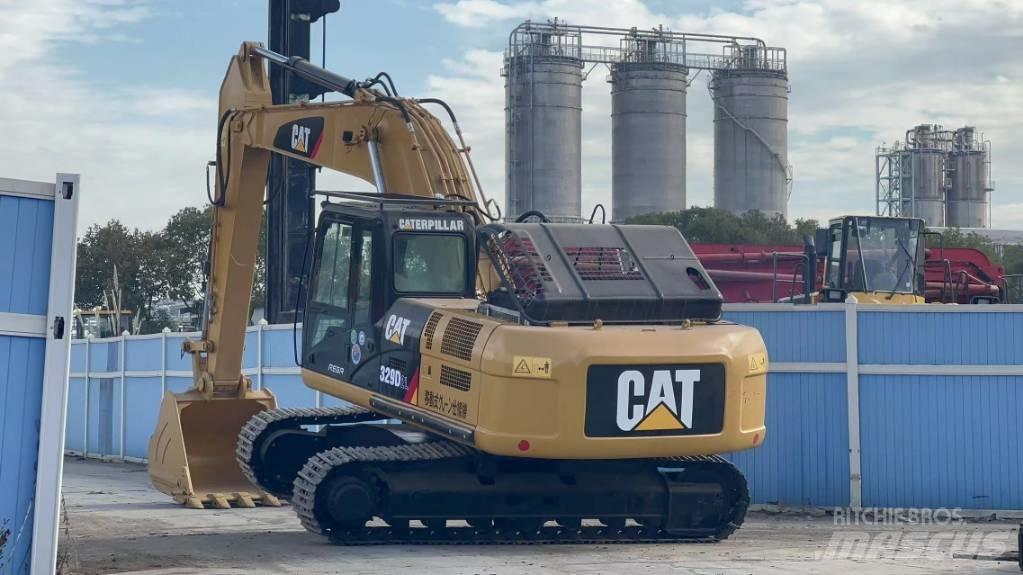 CAT 329D2L Minikaivukoneet < 7t