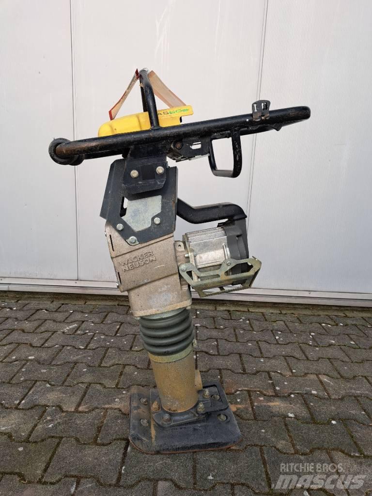 Wacker Neuson AS60e Täryvasarat