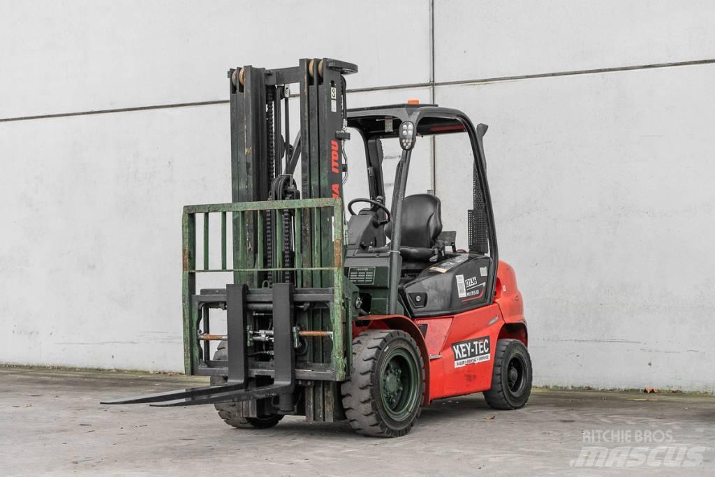 Manitou MI 35 D Dieseltrukit