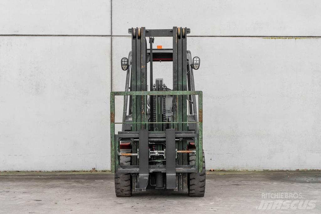 Manitou MI 35 D Dieseltrukit