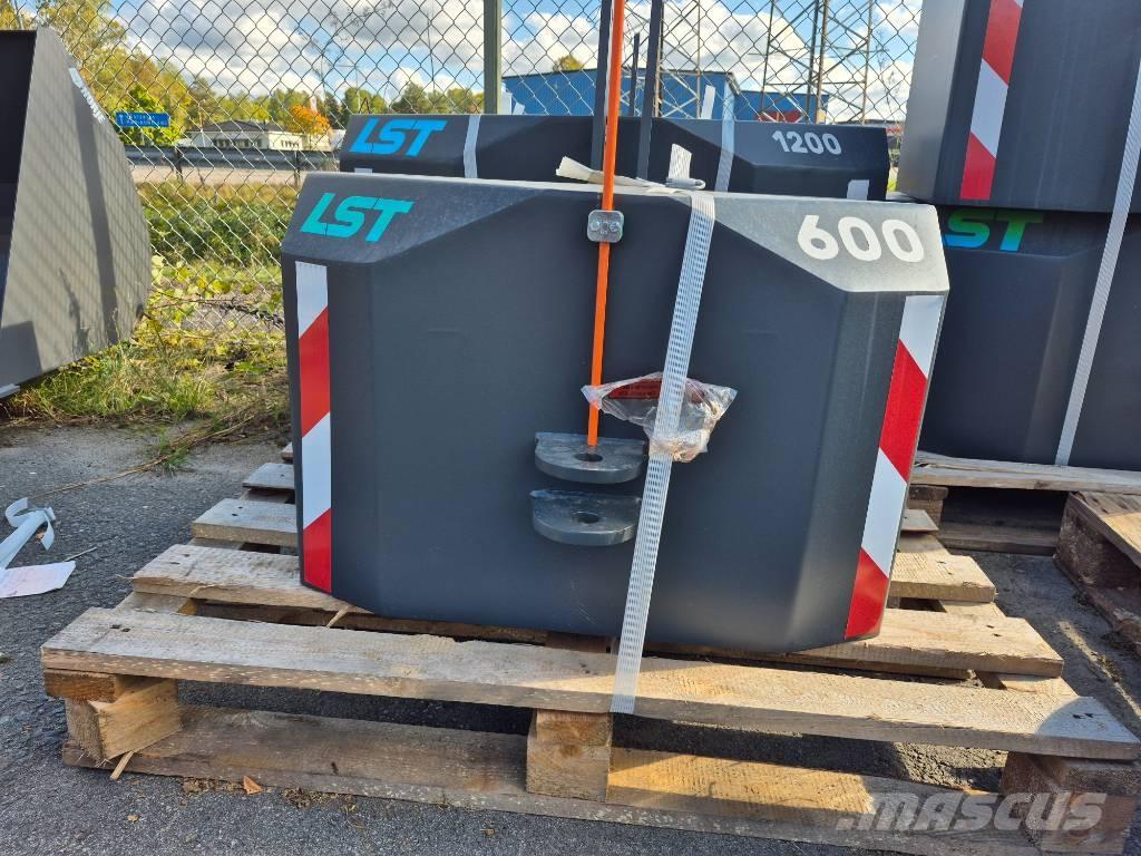 LST Frontvikt 600kg Muut maatalouskoneet