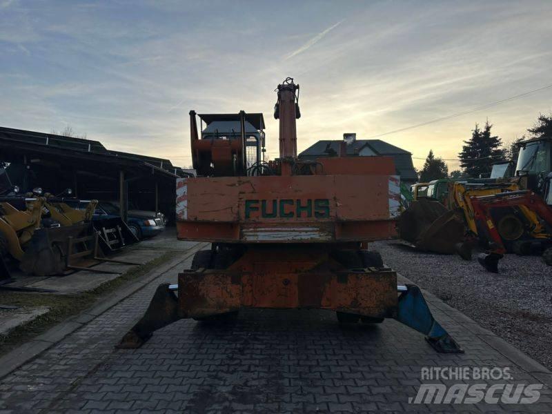 Fuchs FUCHS 714 Jätteenkäsittelijät