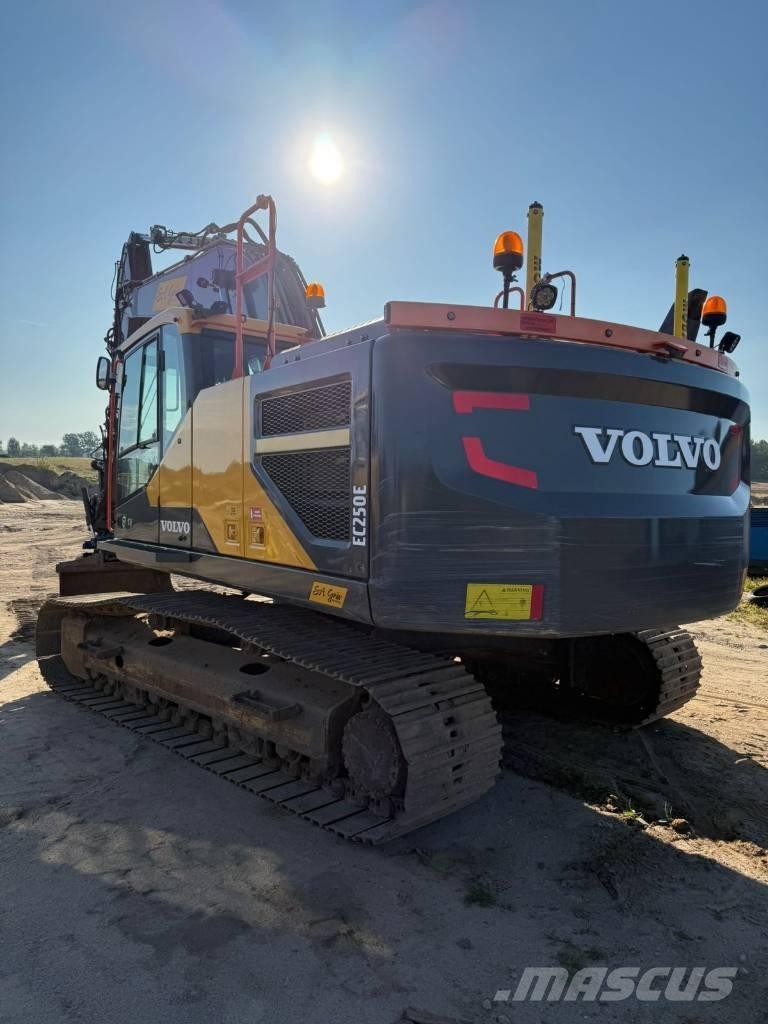 Volvo EC 250 EL Telakaivukoneet