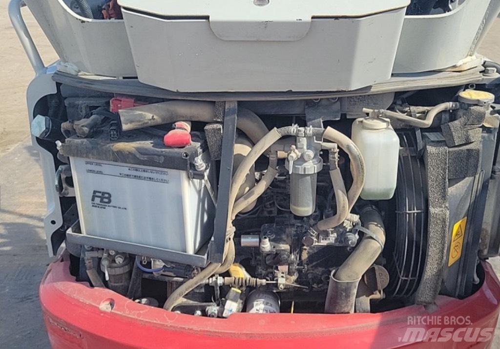 Takeuchi TB 217 R Minikaivukoneet < 7t