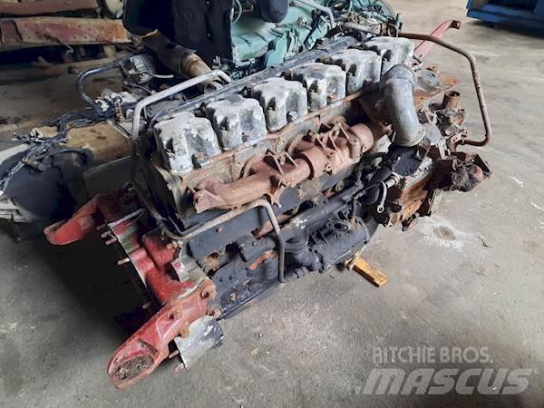 Renault 6 CILINDER Moottorit