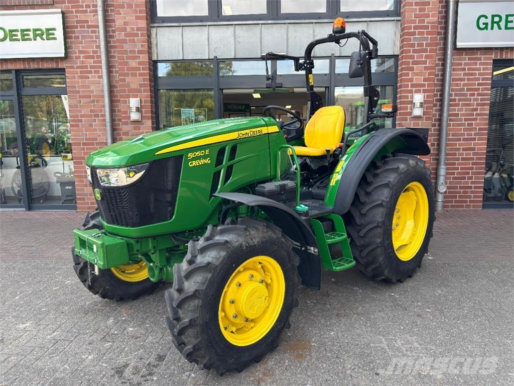 John Deere 5050E Traktorit