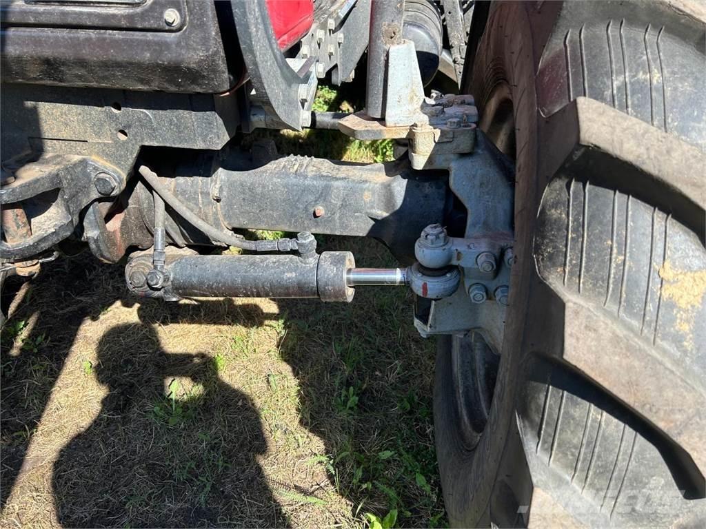 Belarus MTS 820 + FL Traktorit