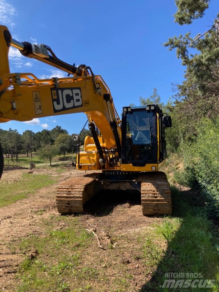 JCB JS 220 X Telakaivukoneet
