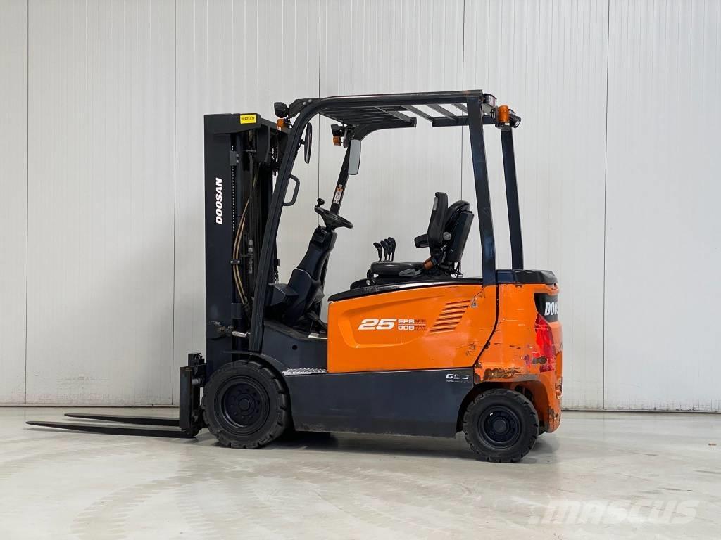 Doosan B25X-7 Sähkötrukit