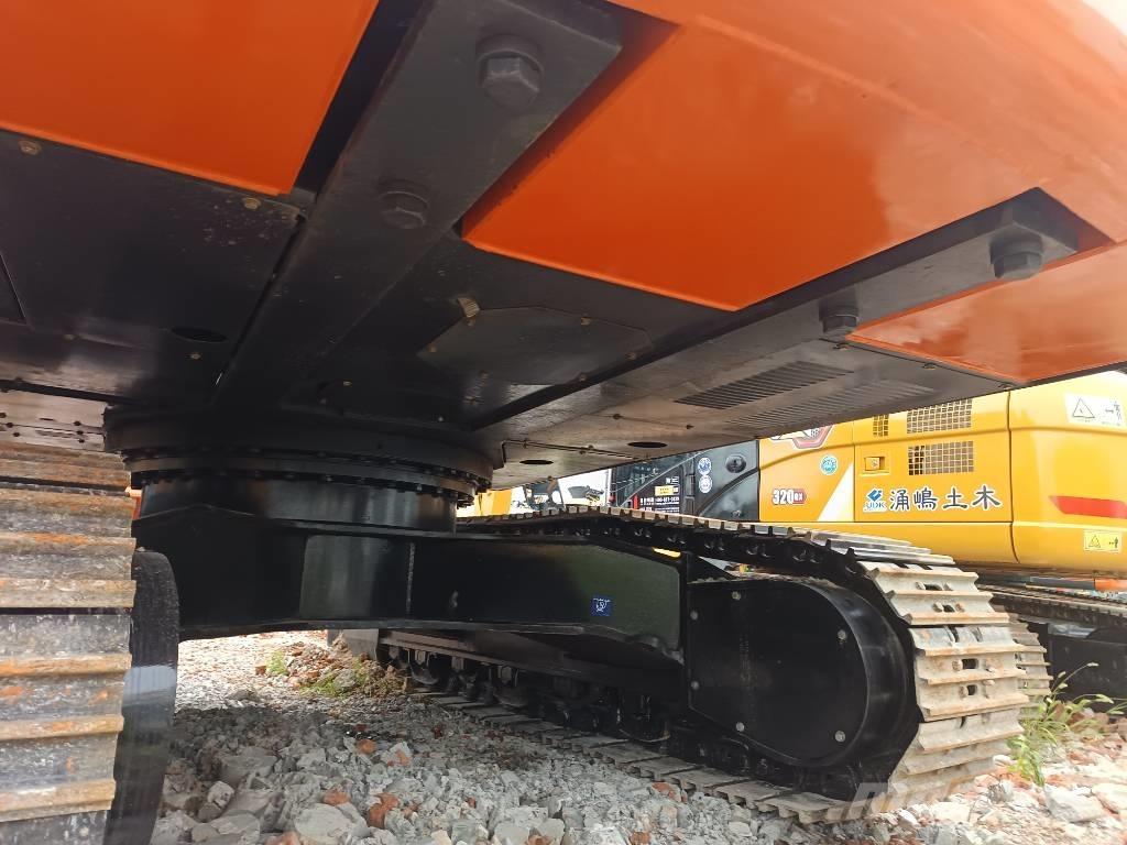 Hitachi ZX 350 H Telakaivukoneet