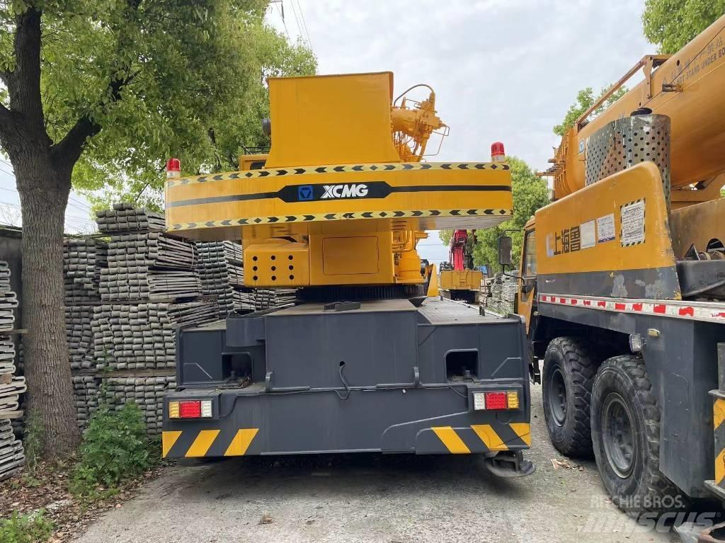 XCMG QY70KC Mobiilinosturit