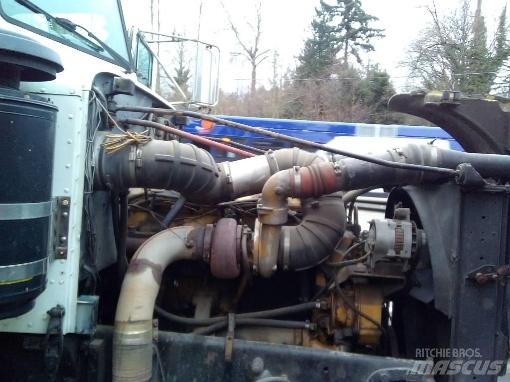 Peterbilt 377 Vetopöytäautot