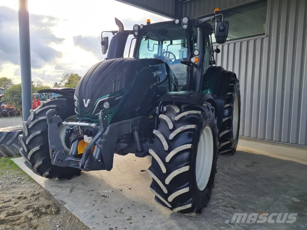Valtra T 154 A Traktorit