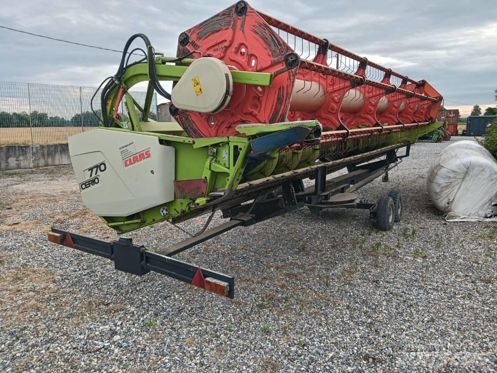 CLAAS CERIO 770 Leikkuupöydät
