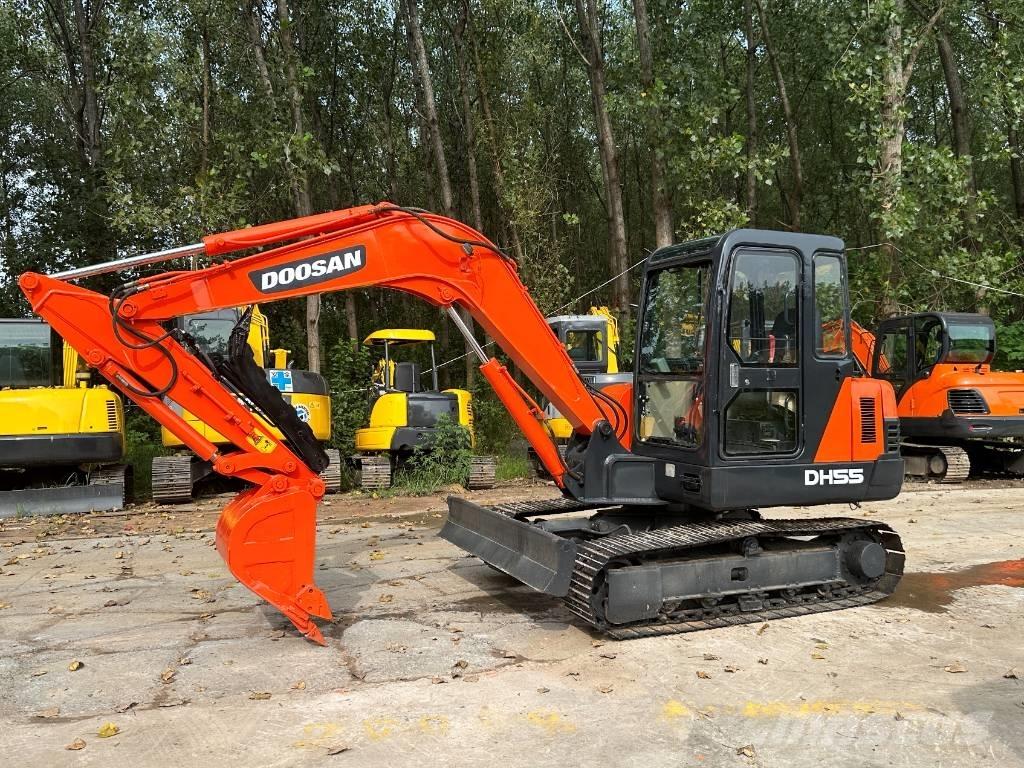 Doosan DH55 Minikaivukoneet < 7t