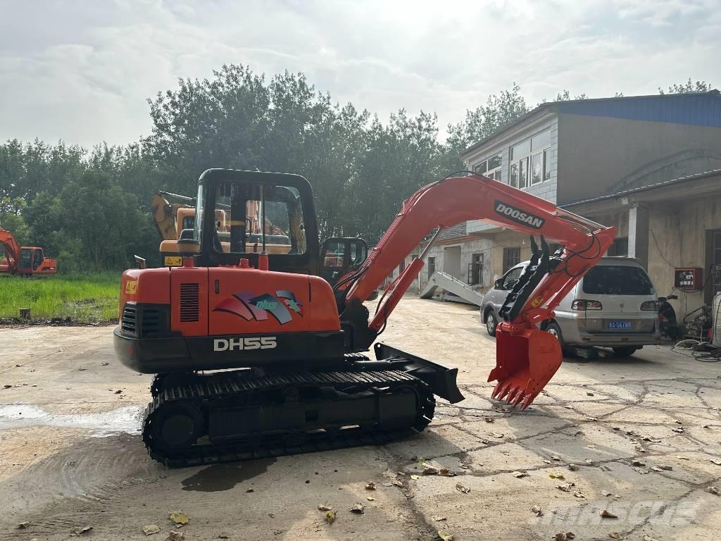 Doosan DH55 Minikaivukoneet < 7t