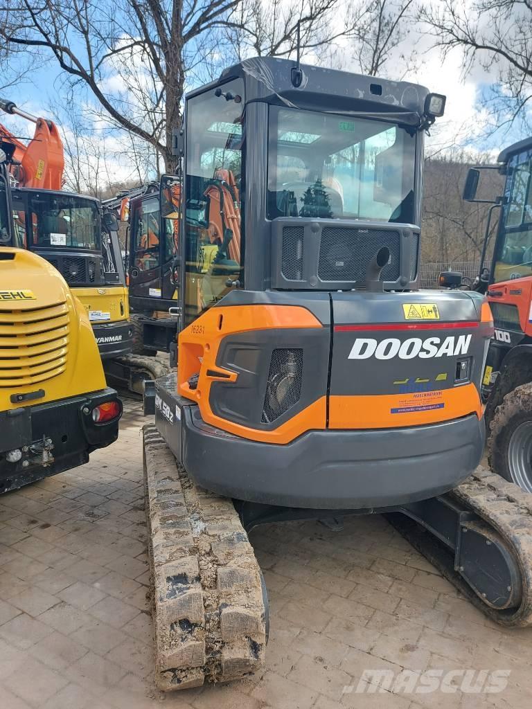 Develon DX 50 Z-7 Minikaivukoneet < 7t