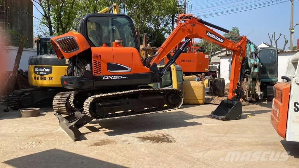 Doosan DX 55 Minikaivukoneet < 7t