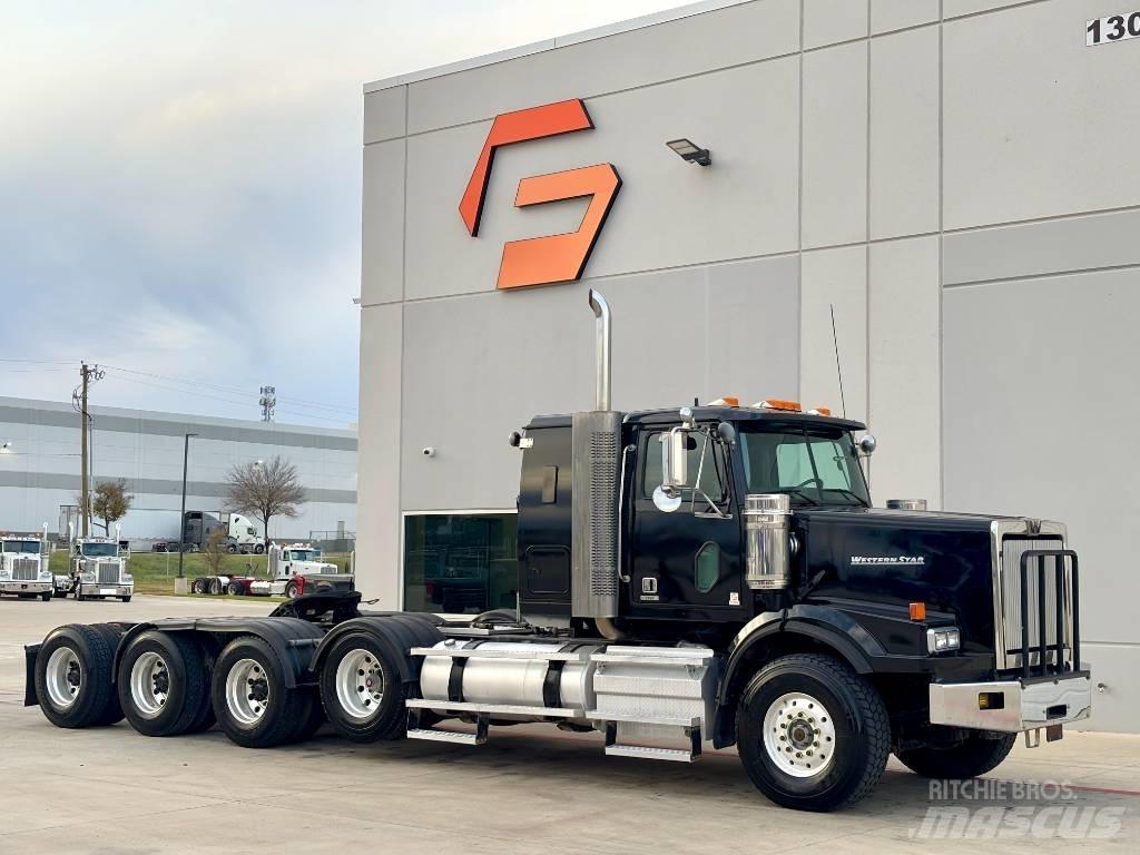 Western Star 4900 EX Vetopöytäautot