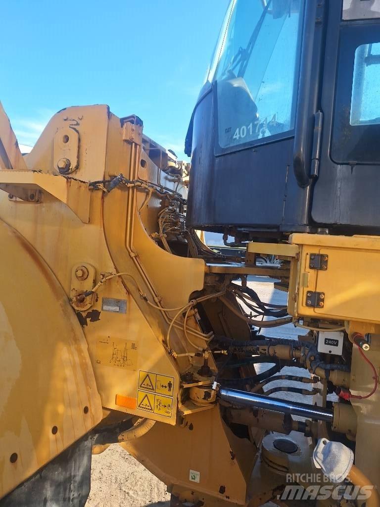 CAT 966 MXE Pyöräkuormaajat