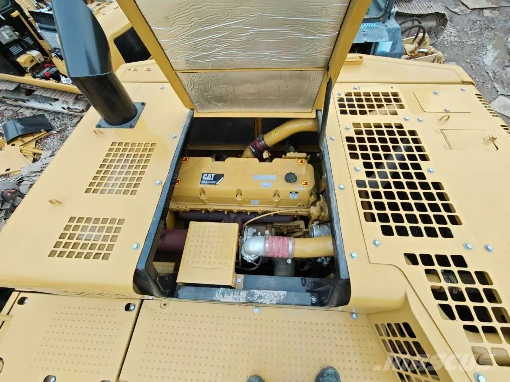 CAT 349 D L Telakaivukoneet