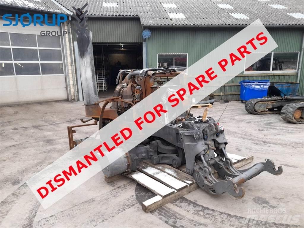 Valtra S374 Traktorit