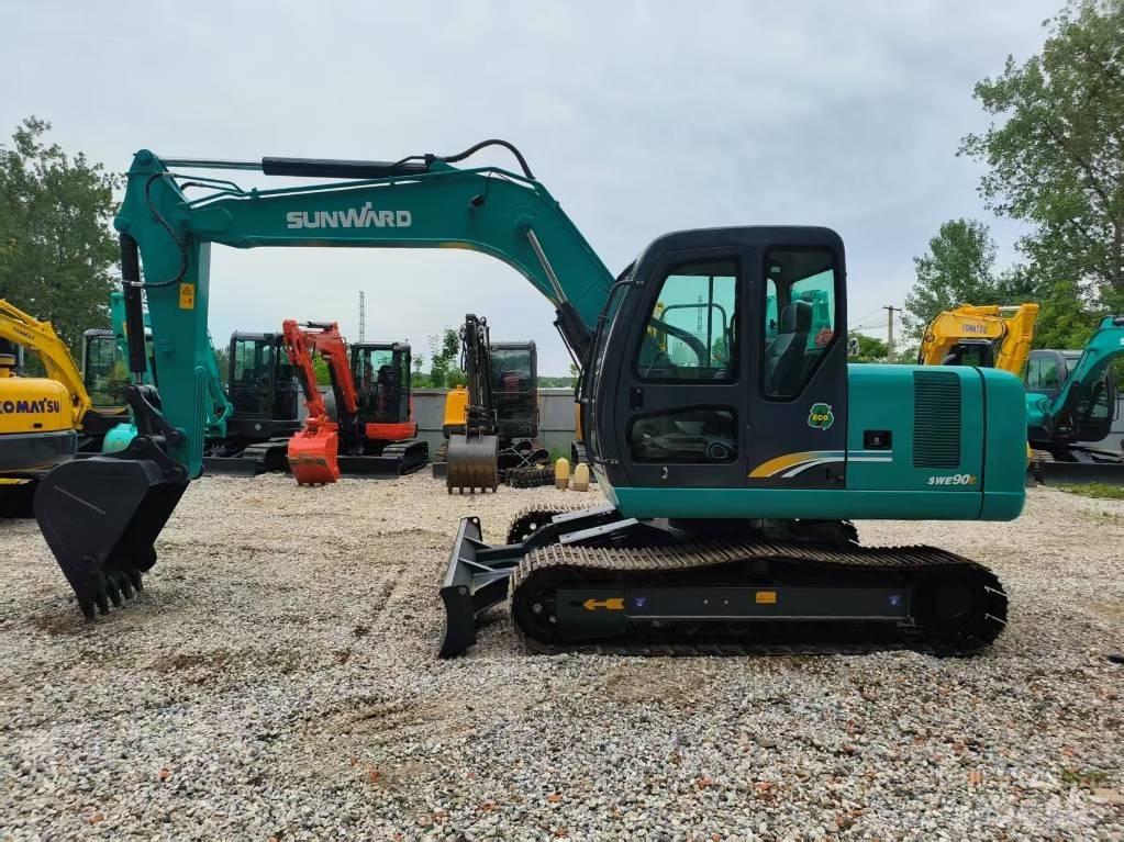 Sunward SWE 90 Midikaivukoneet 7t - 12t