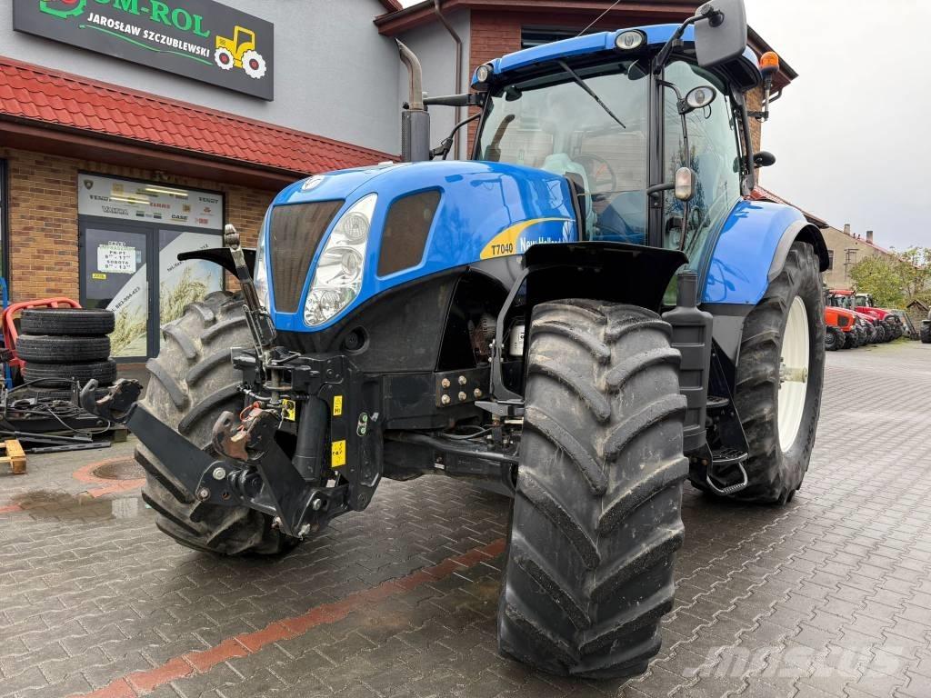 New Holland T 7040 Traktorit