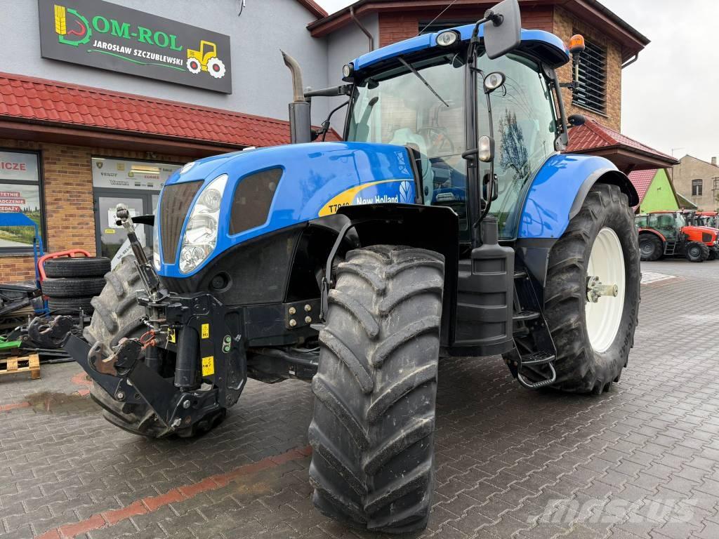 New Holland T 7040 Traktorit