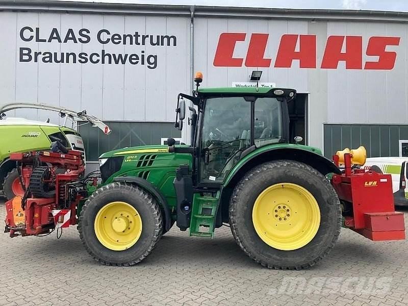 John Deere 6110R Traktorit