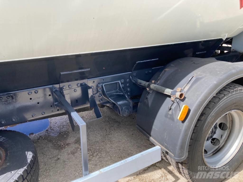 Iveco 135E25 Säiliöautot