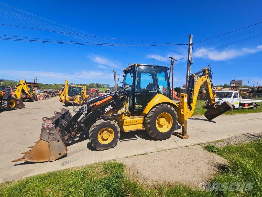 CAT 428 E Kaivurikuormaajat