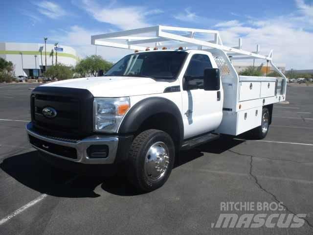 Ford F 550 SD Tienhoitoautot