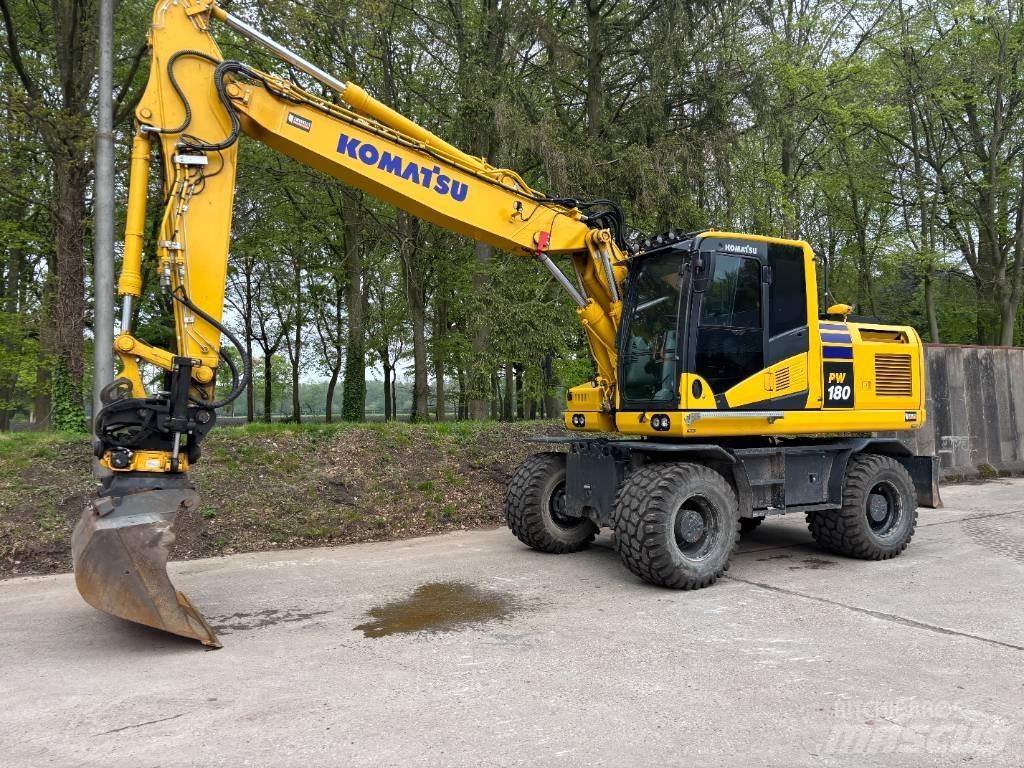 Komatsu PW180-11 Pyöräkaivukoneet