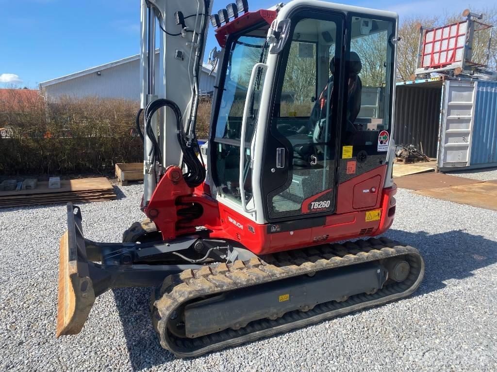 Takeuchi TB 260 Minikaivukoneet < 7t