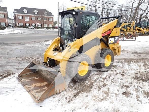 CAT 262D Liukuohjatut kuormaajat