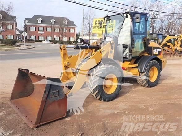 CAT 908H2 Pyöräkuormaajat