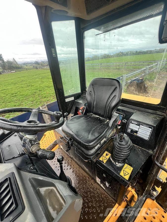 JCB 6T-3 Minidumpperit