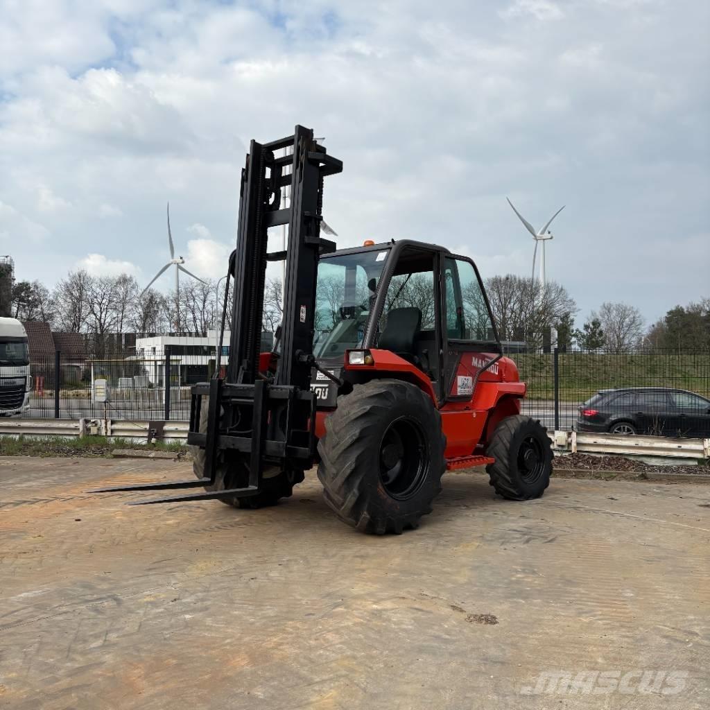 Manitou M 30.4 Maastotrukit