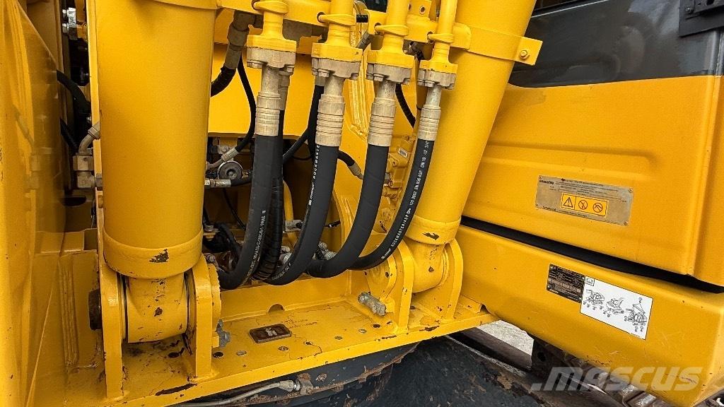 Komatsu PC 210 LC-11 Telakaivukoneet