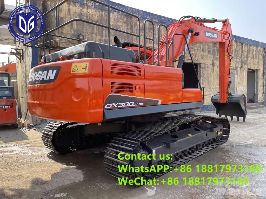 Doosan DX 300 LC Telakaivukoneet
