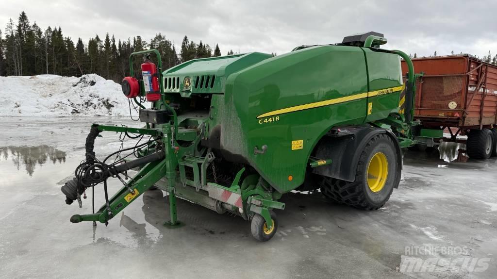 John Deere C 441 R Pyöröpaalaimet
