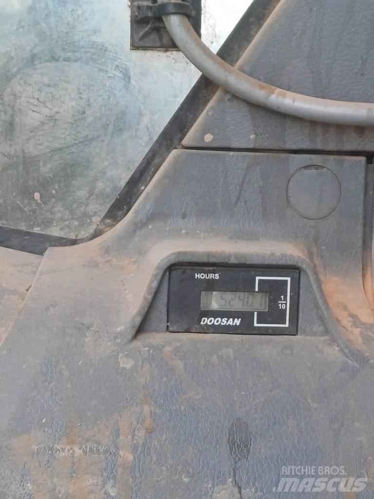 Doosan DX 350 LC-7 Telakaivukoneet
