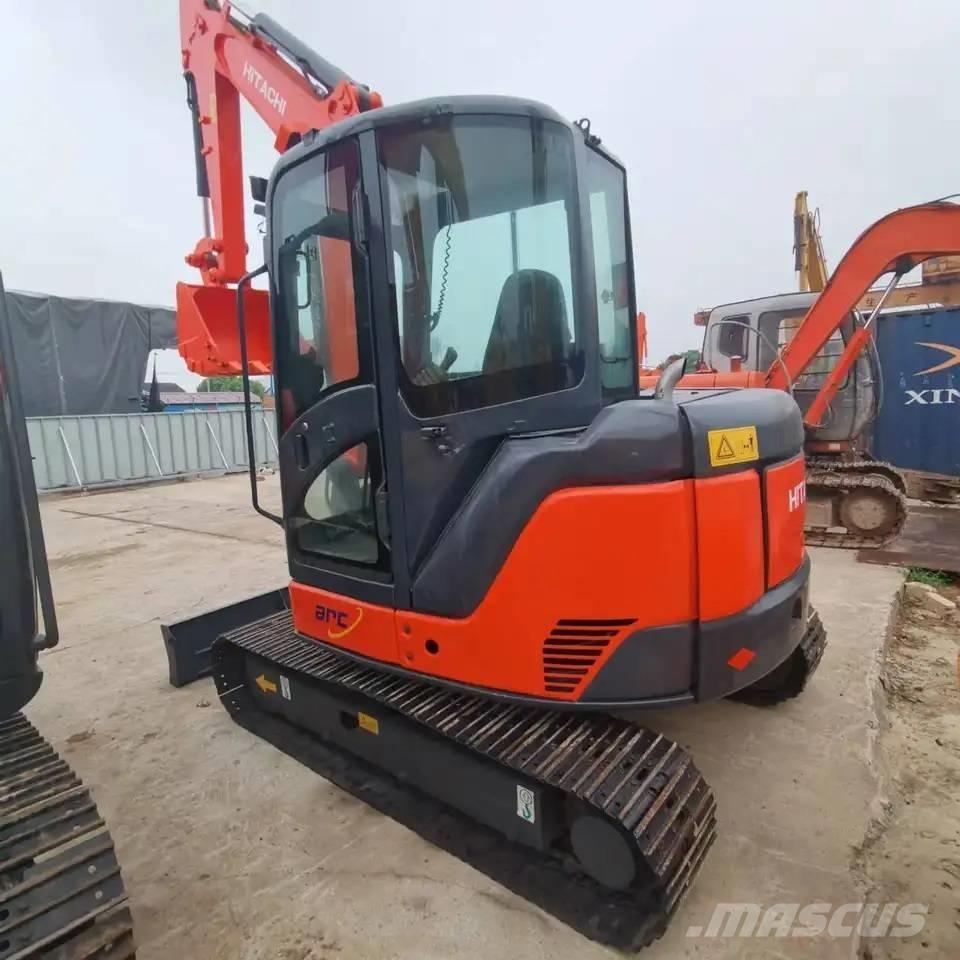 Hitachi ZX60U Minikaivukoneet < 7t